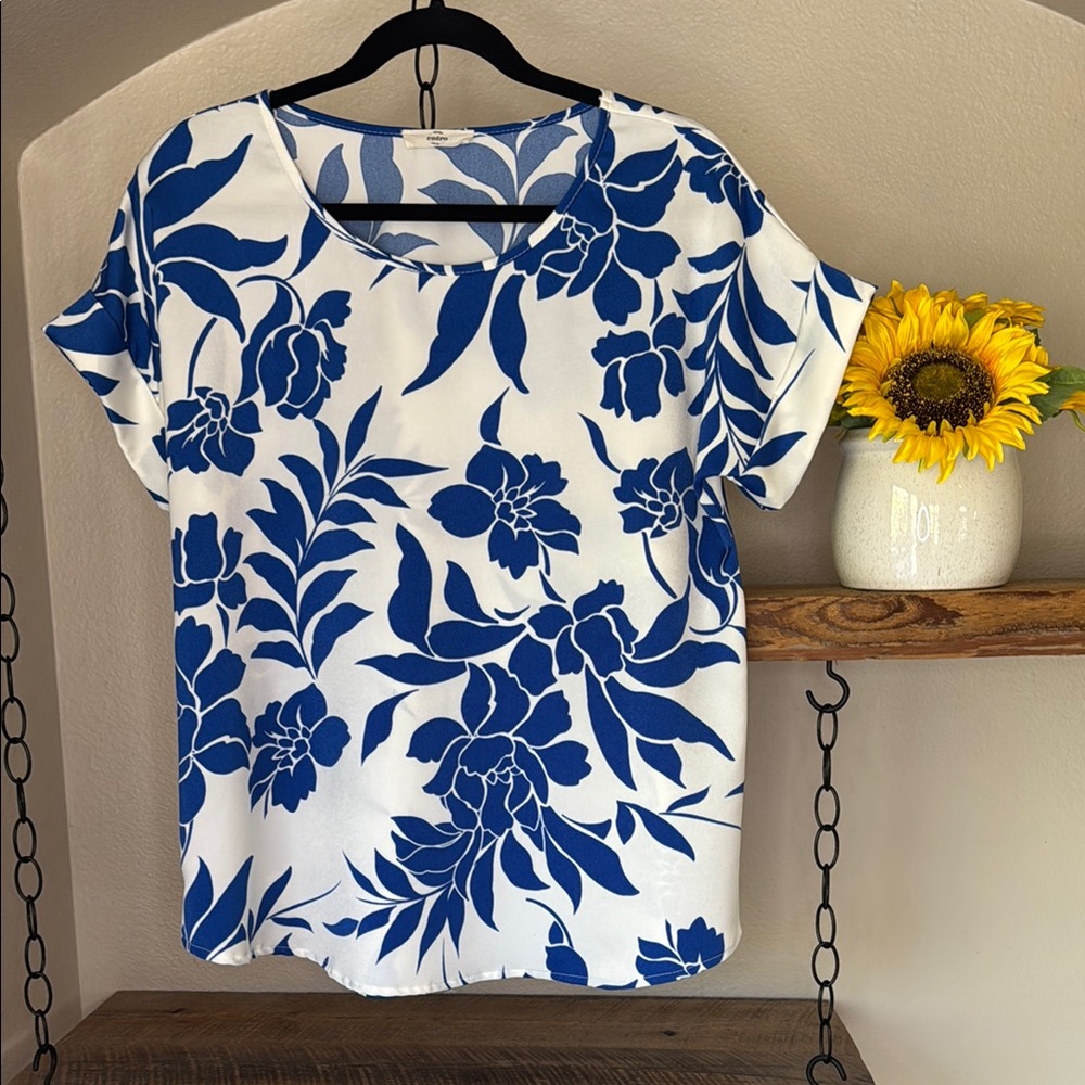 Entro Blue and White Short Sleeve Blouse, size S